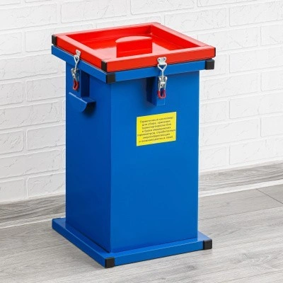 Контейнер герметичный специализированный вертикальный для битых ламп и термометров ГСК 600, 600х250х250 мм