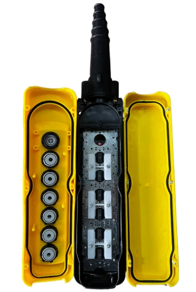 Пульт управления XAC-A6913Y для тали (6 кнопок, 2 скорости, ключ-марка, стоп, IP65, 380В)